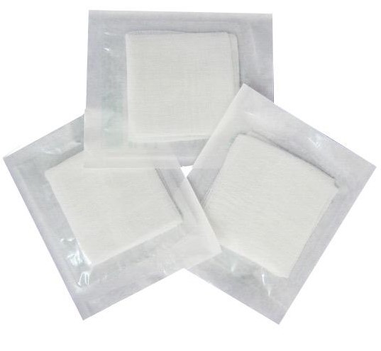 Kompres włókninowy jałowy 4W 7,5*7,5cm 2szt blister